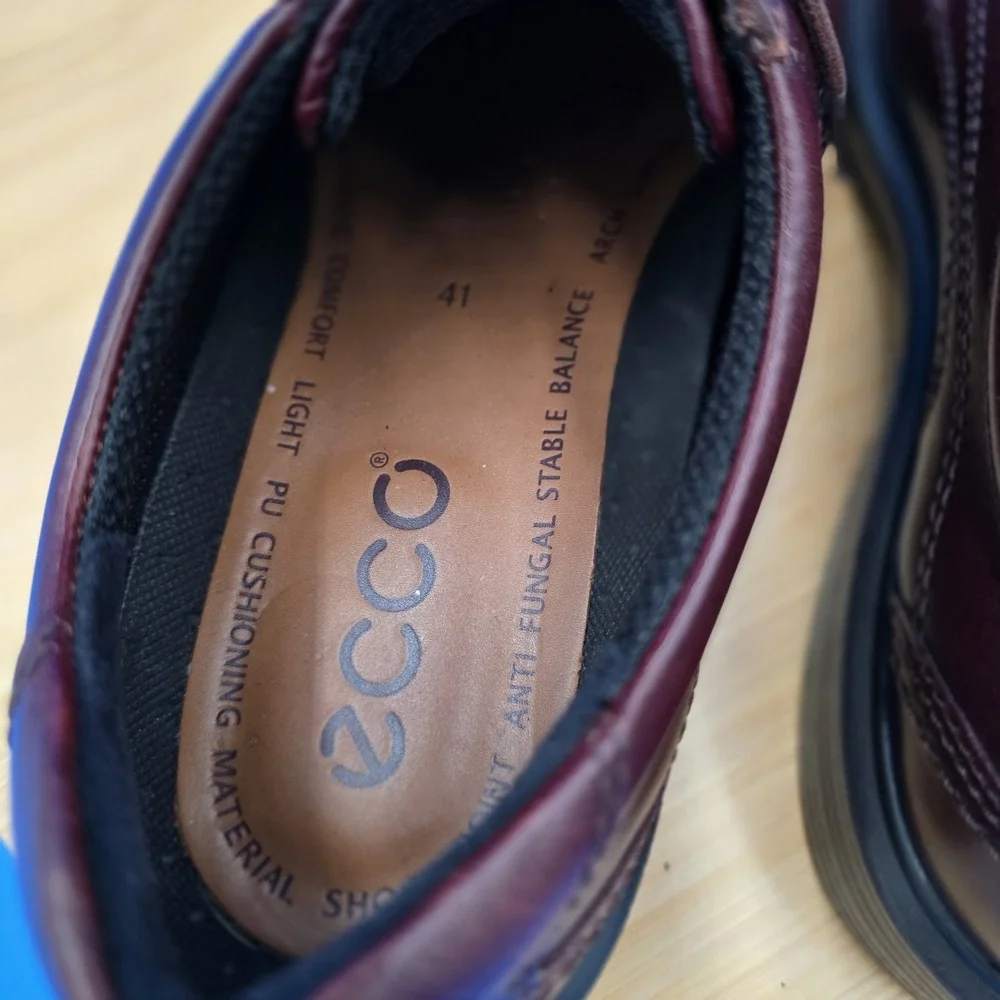Ecco Helsinki Shoes Oxfords Dress Cordovan/Brown Leather Men's‎ US 7-7.5 EU 41